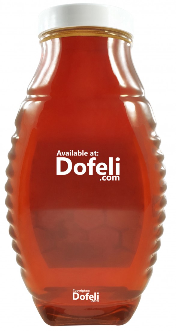 Dominican Republic honey in sealed plastic bottle by Apiarios Don Luis, known for purity.
